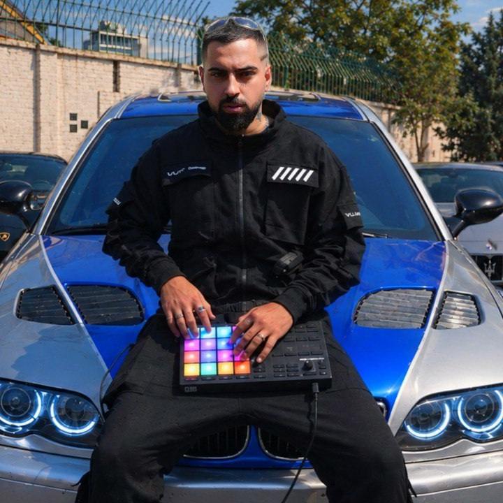 دانلود آهنگ کیوت Vroom دانلود آهنگ کیوت Vroom